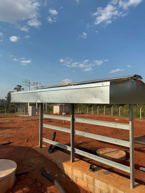 Caixa de proteção para inversor solar