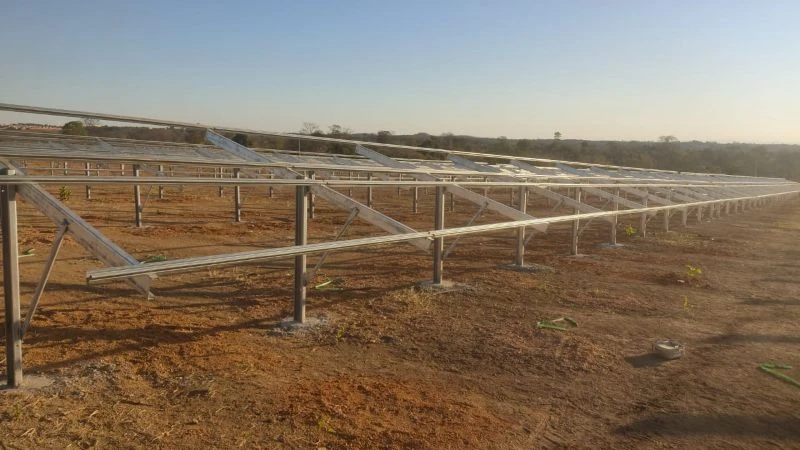 Estrutura fixa monoposte bifiliera