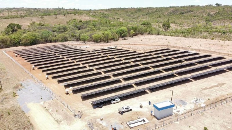 Estrutura para placa solar no Mato Grosso