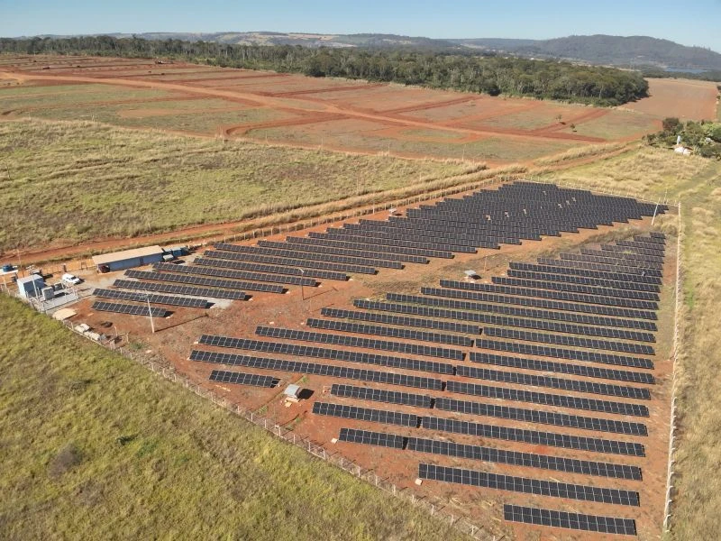 Estrutura para placas fotovoltaicas