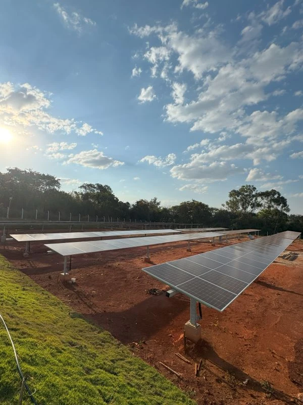 Seguidor solar fotovoltaico